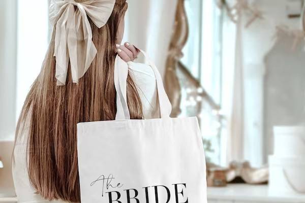 Bridal party tote bags