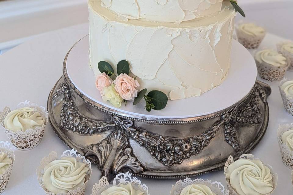 3 Tier wedding cake